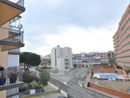 Appartement Confortable à Roses, à 300m de la Plage, avec Terrasse et Parking - Photo 23