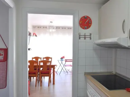 Appartement en Front de Mer à Roses, 2 Chambres, Piscine, Wi-Fi Gratuit, Réservez Maintenant! - Photo 13