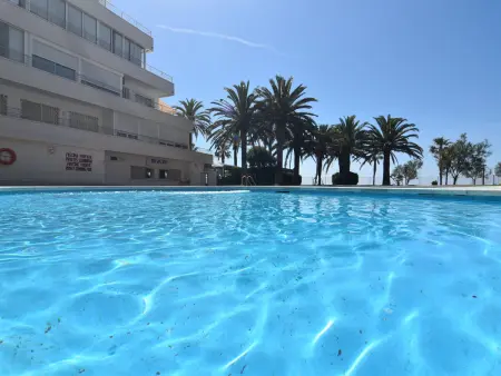 Appartement en Front de Mer à Roses, 2 Chambres, Piscine, Wi-Fi Gratuit, Réservez Maintenant! - Photo 29