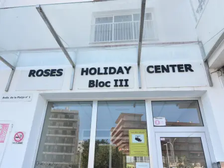 Appartement en Front de Mer à Roses, 2 Chambres, Piscine, Wi-Fi Gratuit, Réservez Maintenant! - Photo 33