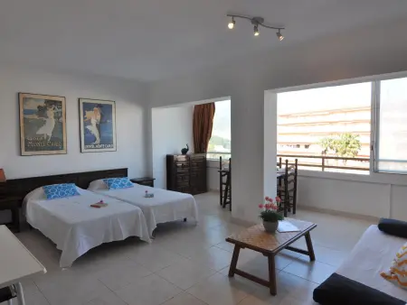 Charmant studio en bord de mer à Roses avec piscine, terrasse et Wi-Fi, à 0m de la plage! - Photo 4