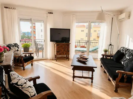 Charmant appartement à Roses, Costa Brava, à 200m de la plage Santa Margarita, idéal pour 4 personnes - Photo 12