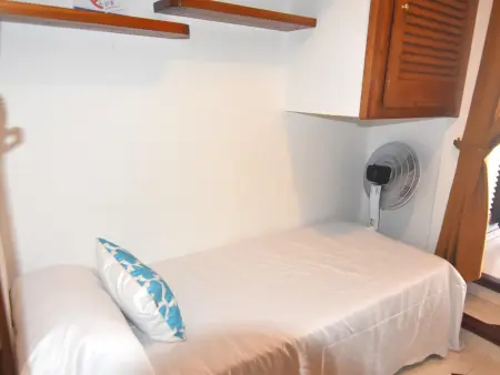 Studio Confortable à 200m de la Plage à Roses, Costa Brava - Parfait pour 4 Personnes! - Photo 3