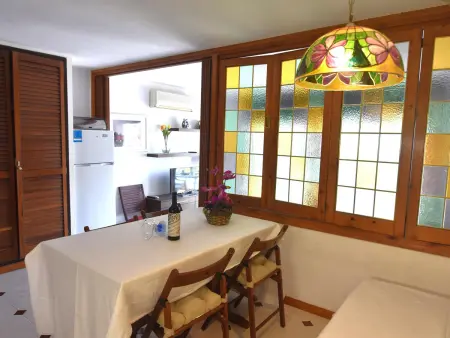 Studio Confortable à 200m de la Plage à Roses, Costa Brava - Parfait pour 4 Personnes! - Photo 6