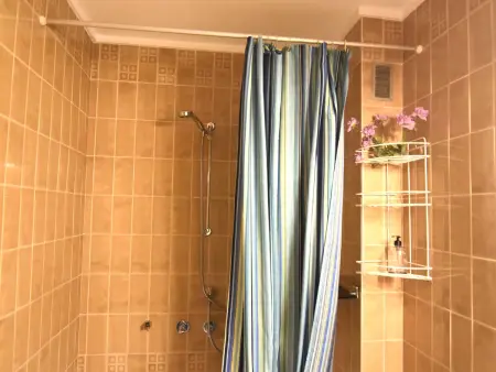 Studio Confortable à 200m de la Plage à Roses, Costa Brava - Parfait pour 4 Personnes! - Photo 11