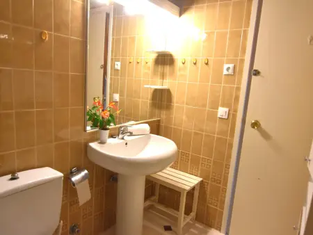 Studio Confortable à 200m de la Plage à Roses, Costa Brava - Parfait pour 4 Personnes! - Photo 13
