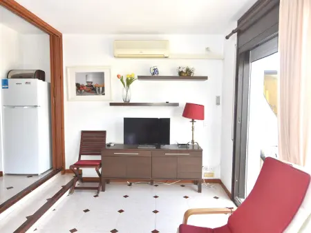 Studio Confortable à 200m de la Plage à Roses, Costa Brava - Parfait pour 4 Personnes! - Photo 16