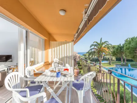 Appartement rénové avec terrasse à Calella de Palafrugell - Piscine, jardin et garage privés - Photo 2