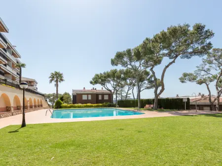 Grand appartement familial à Llafranc, piscine commune et animaux acceptés - Photo 6