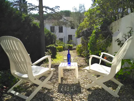 Maison mitoyenne avec jardin et terrasse, 800m de la plage, jusqu'à 8 pers, animaux admis - Photo 5