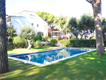 Maison mitoyenne avec jardin et terrasse, 800m de la plage, jusqu'à 8 pers, animaux admis - Photo 6