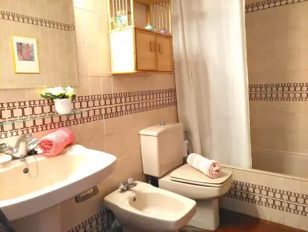 Maison mitoyenne avec jardin et terrasse, 800m de la plage, jusqu'à 8 pers, animaux admis - Photo 18