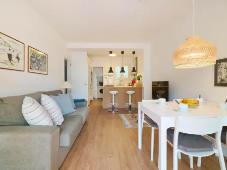 Appartement rénové à Llafranc pour 6 pers., clim, lave-vaisselle, proche mer et commerces - Photo 6