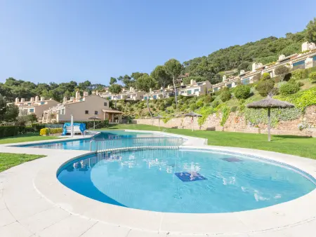 Grande maison familiale avec piscine et tennis à Llafranc - Photo 6