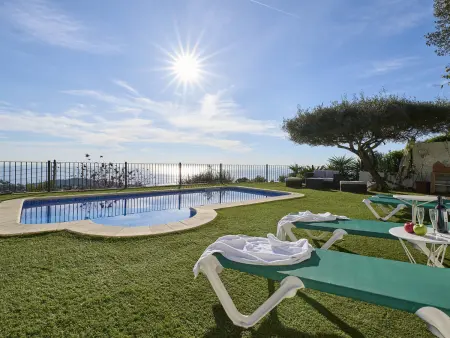 Maison calme avec piscine privée, vue mer, Wifi - Lloret de Mar - Photo 9