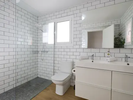 Maison calme avec piscine privée, vue mer, Wifi - Lloret de Mar - Photo 22