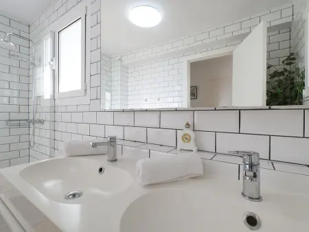 Maison calme avec piscine privée, vue mer, Wifi - Lloret de Mar - Photo 23