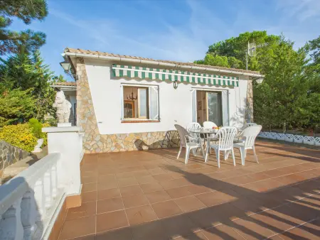 Villa à Lloret de Mar pour 7 personnes avec piscine privée et terrasse à 8 km de la plage - Photo 10