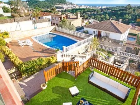 Maison familiale calme avec piscine privée et WiFi à Blanes - Photo 2
