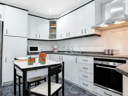 Maison familiale calme avec piscine privée et WiFi à Blanes - Photo 5