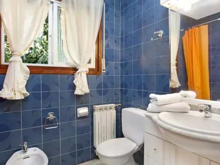 Maison familiale calme avec piscine privée et WiFi à Blanes - Photo 16