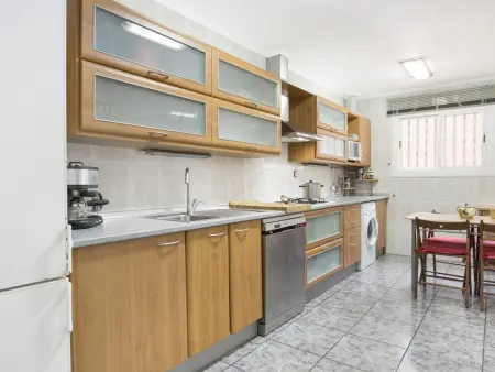 Grande maison calme avec piscine privée et wifi à Lloret de Mar - Photo 4