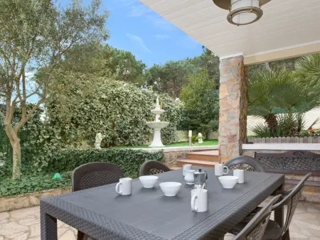 Grande maison calme avec piscine privée et wifi à Lloret de Mar - Photo 9
