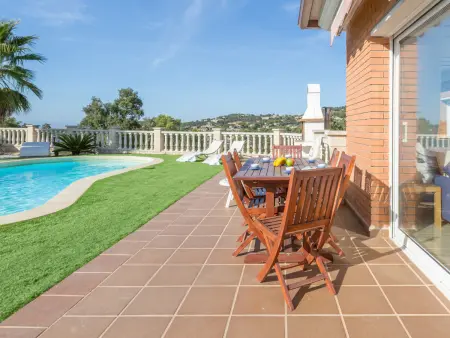 Villa à Lloret de Mar pour 6 pers. avec piscine privée, jardin, proche plage et centre - Photo 8