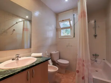 Maison avec piscine privée, jardin, proche plage à Lloret de Mar - Photo 14