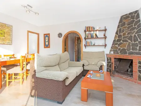 Maison familiale avec piscine privée, animaux admis, près de Lloret de Mar - Photo 3