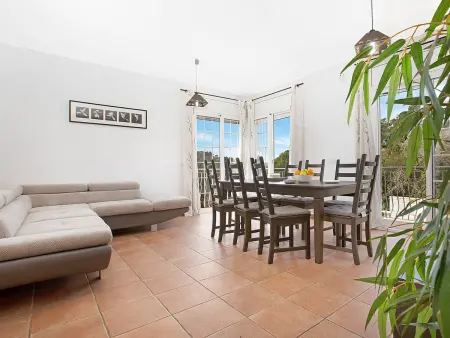 Maison calme avec piscine privée, Wi-Fi et parking à Lloret de Mar - Photo 10