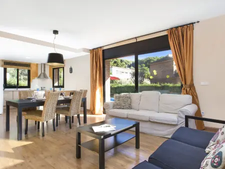 Villa moderne à Lloret de Mar avec piscine privée, proche de la mer, idéale pour 8 personnes - Photo 9