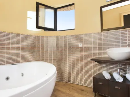 Villa moderne à Lloret de Mar avec piscine privée, proche de la mer, idéale pour 8 personnes - Photo 15