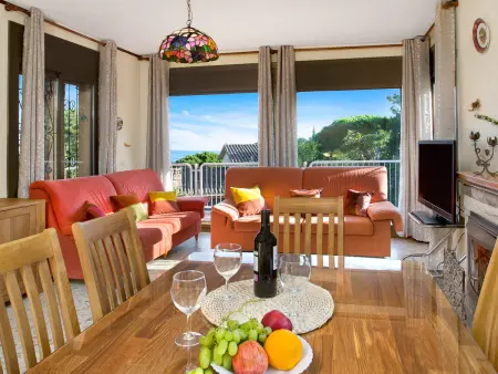 Villa familiale avec piscine privée et barbecue près de Cala Canyelles - Photo 10