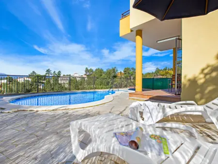 Villa à Lloret de Mar pour 8 pers avec piscine privée, parking, terrasse et équipements modernes - Photo 6