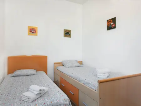 Villa à Lloret de Mar pour 8 pers avec piscine privée, parking, terrasse et équipements modernes - Photo 12