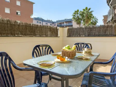 Appartement à Lloret del Mar pour 6 personnes avec piscine, terrasse et parking, à 300m de la plage - Photo 8