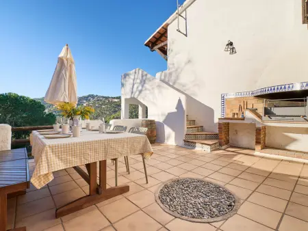 Villa rustique avec piscine privée et jardin près de la plage - Idéale pour familles - Photo 2