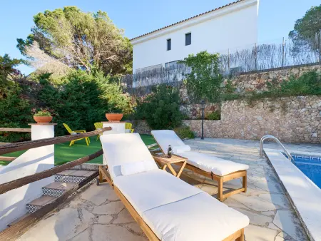 Villa rustique avec piscine privée et jardin près de la plage - Idéale pour familles - Photo 9
