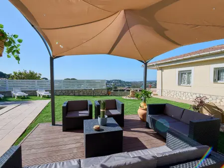 Maison charmante avec piscine privée, Wi-Fi, animaux admis sur demande, à Lloret de Mar - Photo 1