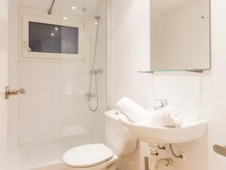 Appartement basique à Llafranc avec Wifi, animaux admis - Photo 7