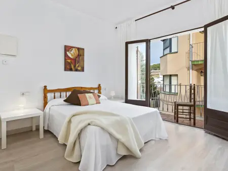 Duplex rénové à Llafranc, 10 pers, proche mer avec lave-vaisselle et terrasses aménagées - Photo 4