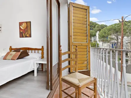 Duplex rénové à Llafranc, 10 pers, proche mer avec lave-vaisselle et terrasses aménagées - Photo 8