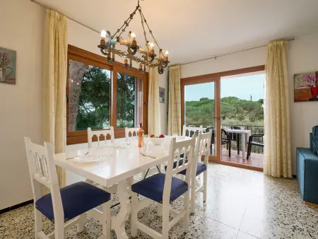 Appartement pour 6 personnes avec piscine commune à Calella de Palafrugell, à 1 km de la plage - Photo 2