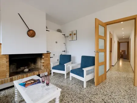 Appartement pour 6 personnes avec piscine commune à Calella de Palafrugell, à 1 km de la plage - Photo 3