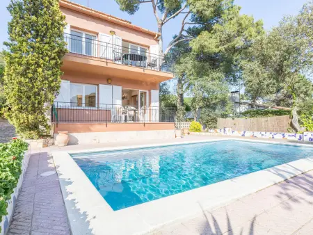 Appartement pour 6 personnes avec piscine commune à Calella de Palafrugell, à 1 km de la plage - Photo 8