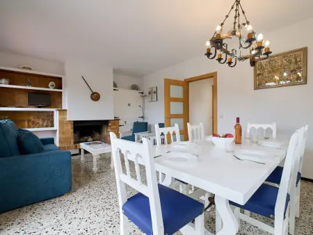 Appartement pour 6 personnes avec piscine commune à Calella de Palafrugell, à 1 km de la plage - Photo 9