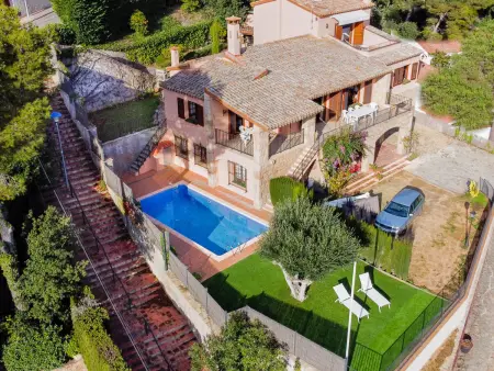 Maison spacieuse à Llafranc avec piscine, jardin et parking - Photo 1