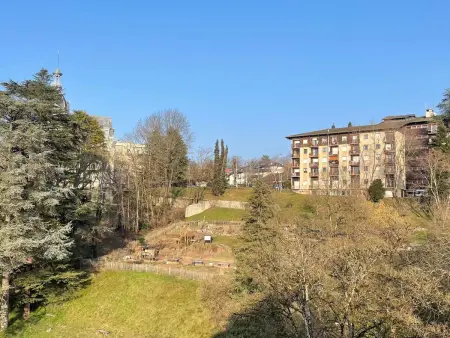 Appartement au dernier étage avec parking et climatisation à Aix-les-Bains! - Photo 10