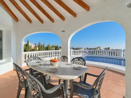 Villa Confortable avec Piscine Privée à Benitachell, Proche Plages et Activités - Photo 1